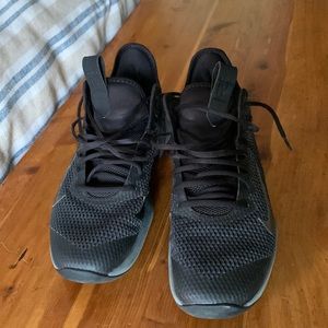 Men’s Basketball shoes